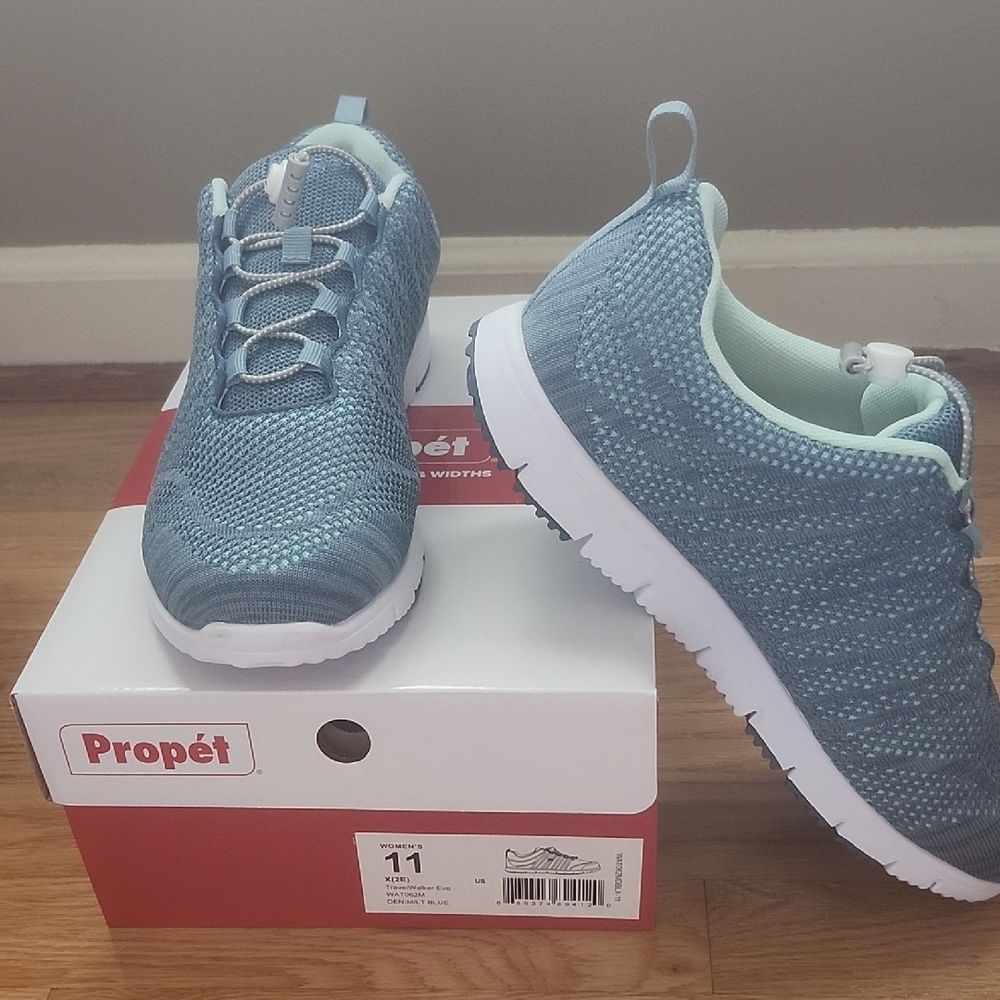 Propet Wide Width Sneaker